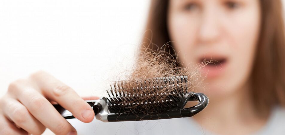 Perdita dei capelli nelle donne